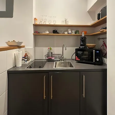 Apartment Moderne In Attraktivem Altbau